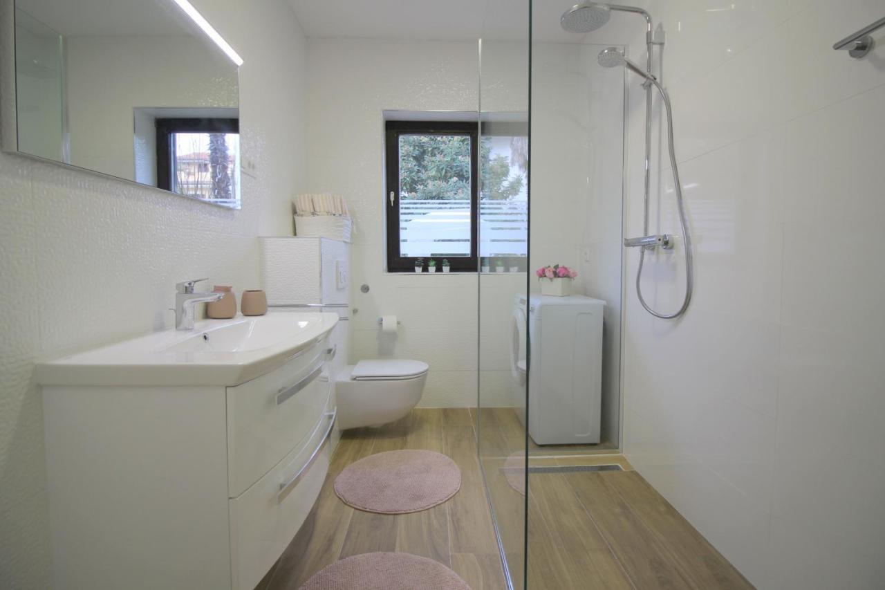 Apartments Sabina Пореч Экстерьер фото