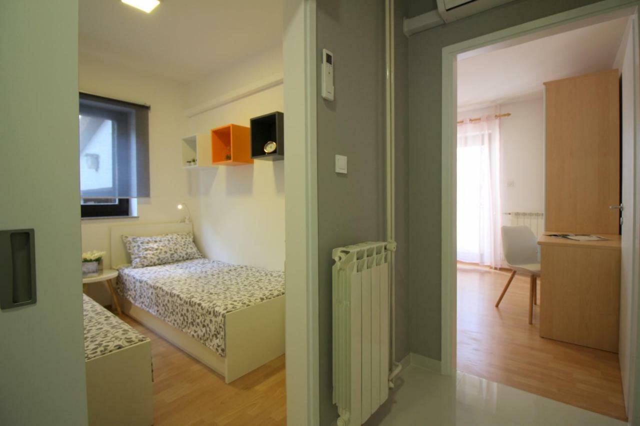 Apartments Sabina Пореч Экстерьер фото