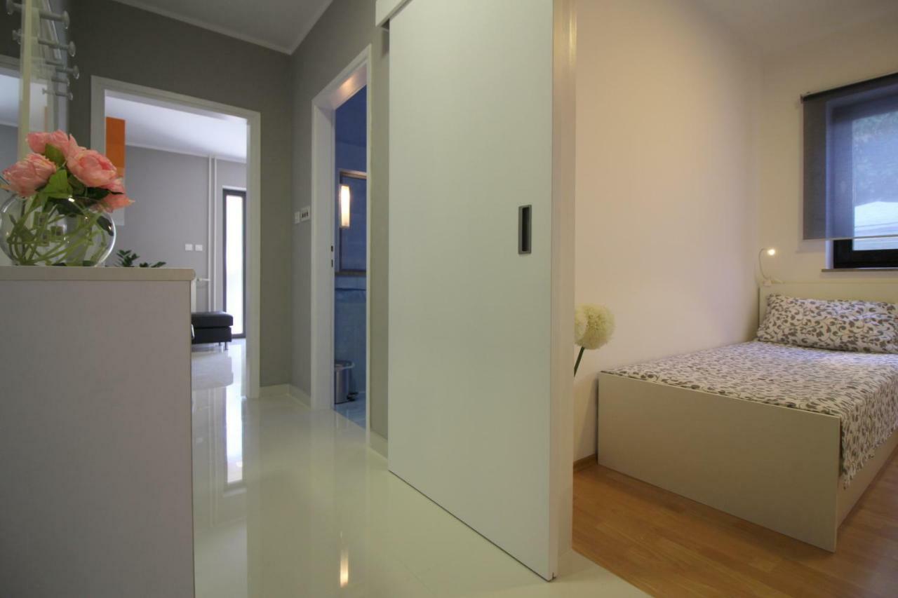 Apartments Sabina Пореч Экстерьер фото